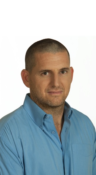 אסיף איזק. 