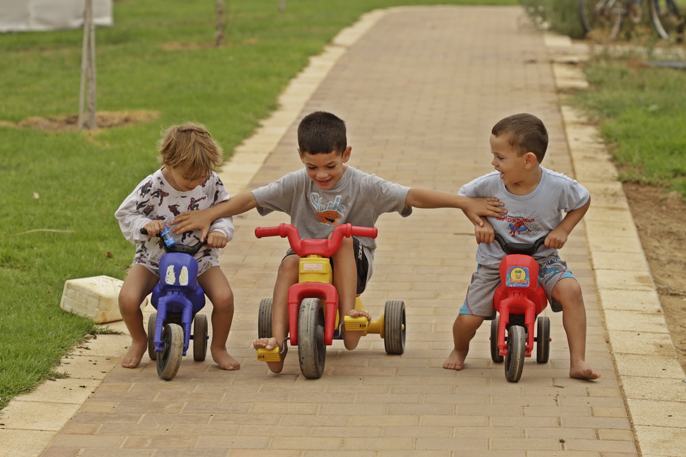 "למתג את מערכת החינוך למקום גבוה בתוך עתיד הקהילה של כל קיבוץ. זה הדי.אן.איי הקהילתי". צילום: ששי זילברשטיין, חצרים