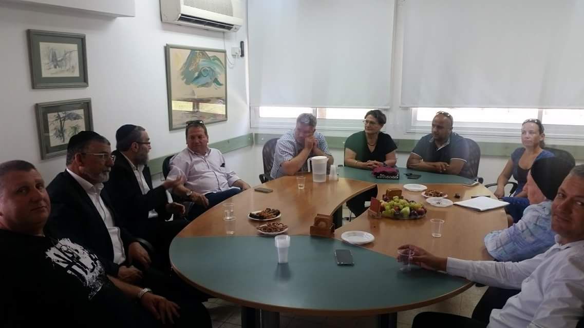 מטה המאבק עם ראש המועצה בפגישה עם ח"כ גפני וועקנין
