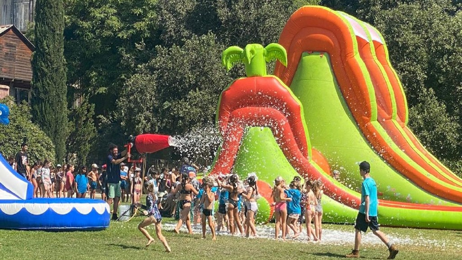 פעילות פתיחת הקיץ של המועצה האזורית בעין שמר. צילום: רותי בראל