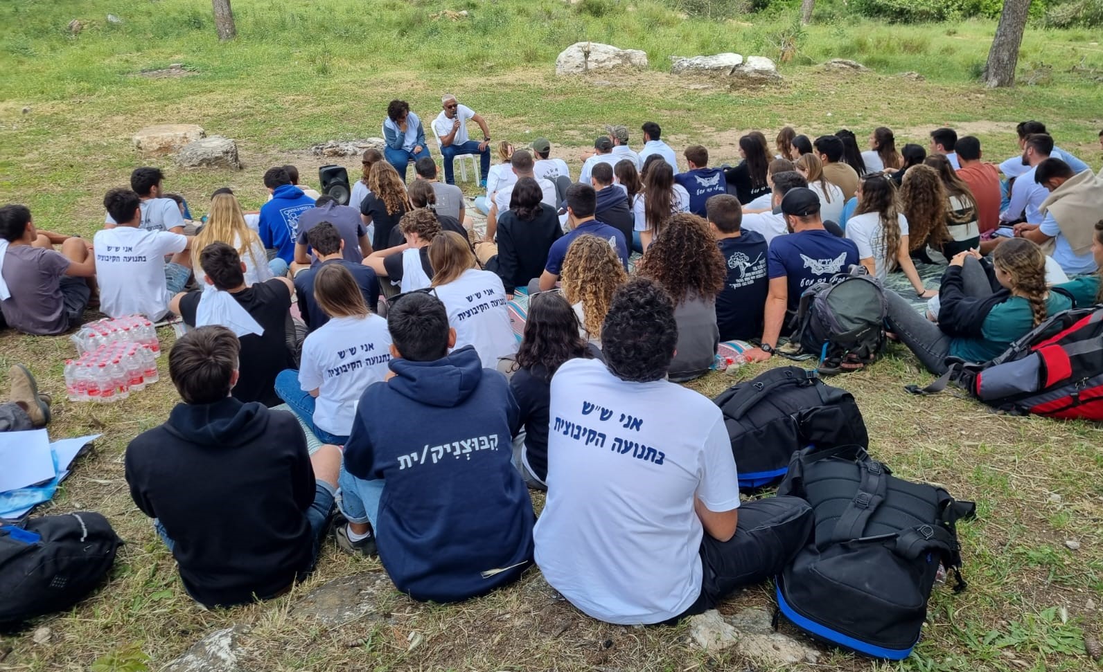 השינשינים במפגש עם רחל ואורי, הוריו של סגן פז אליהו ז"ל מעברון