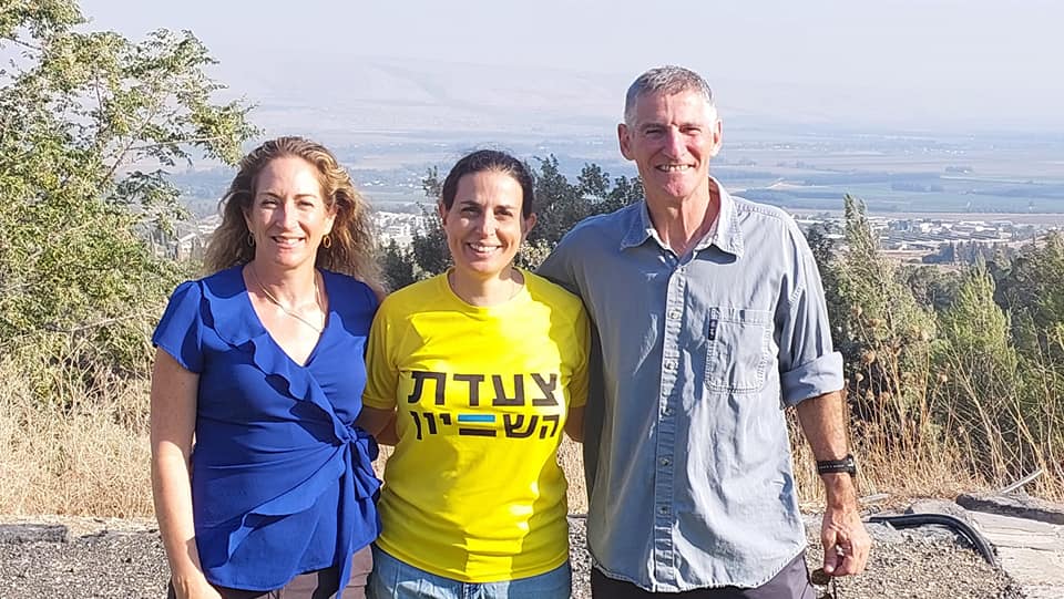 המשנה למזכ" התנועה, הדס דניאלי ילין, עם סגן שרת הכלכלה ח"כ יאיר גולן, וח"כ ענבר בזק