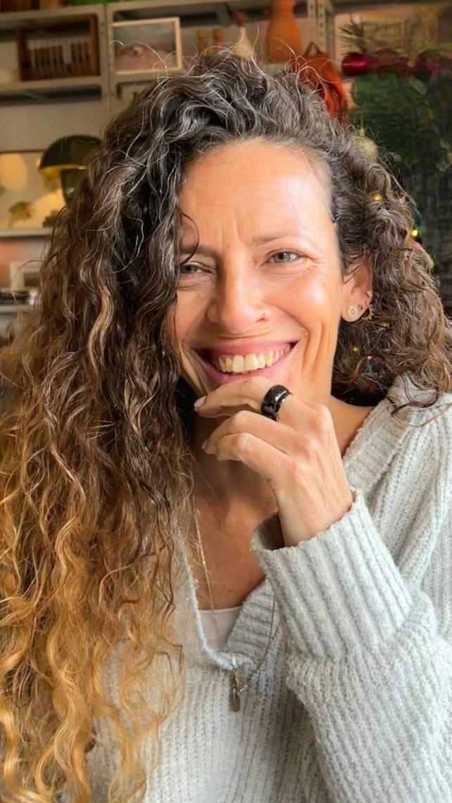 פנינה בורנשטיין, כפר סאלד. "קשר שבין אדם למקום, לאדמתו, לקהילתו". צילום: מהאלבום הפרטי