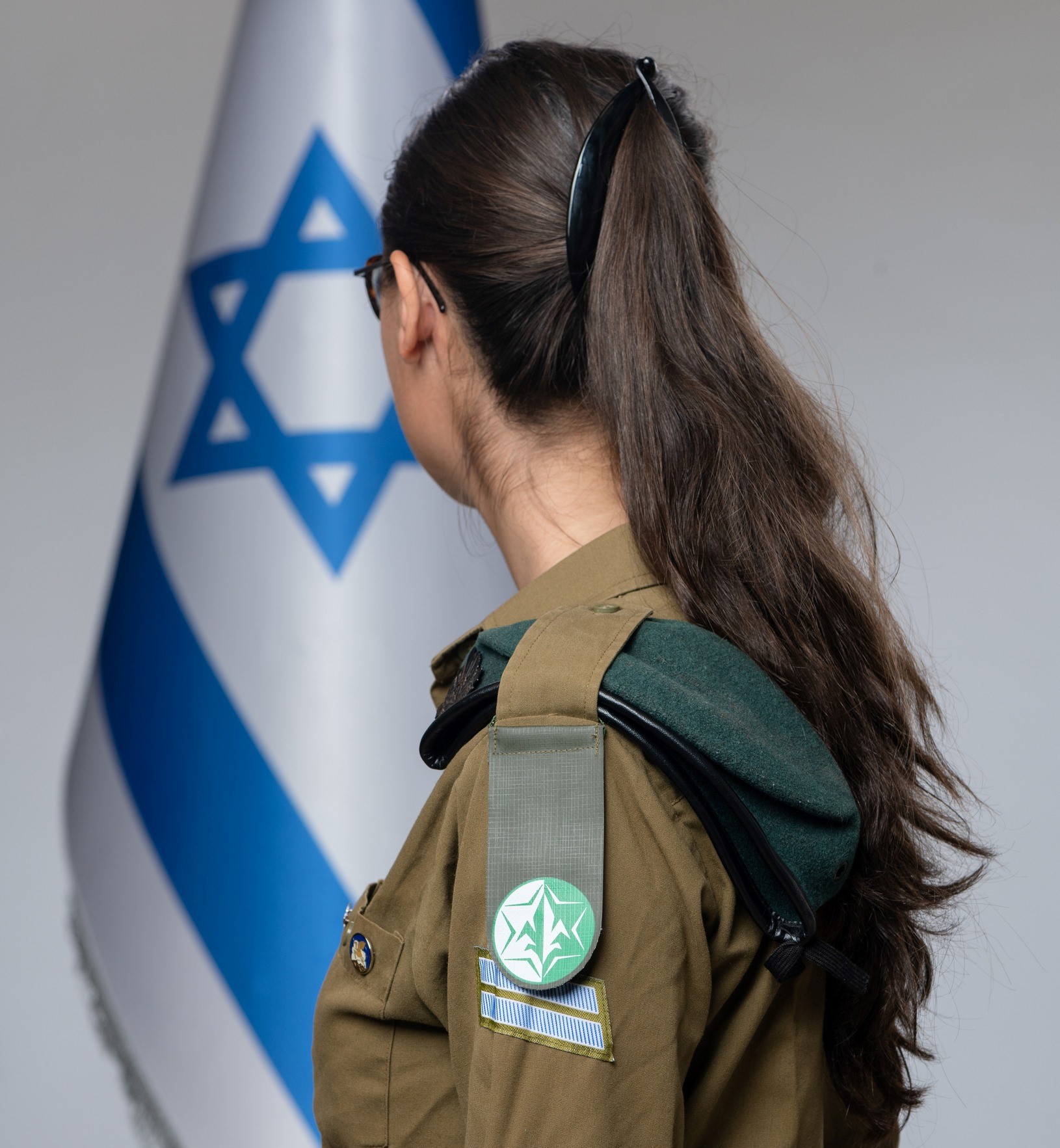 רב"ט ס' מקיבוץ במועצה האזורית עמק חפר