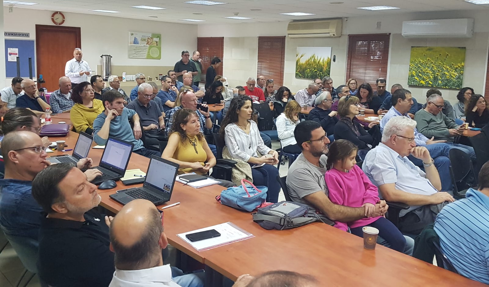 משתתפי כנס קמ"ע במשקי הדרום