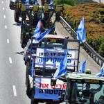 הקיבוצניקים יצאו להתנגד לדיקטטורה!